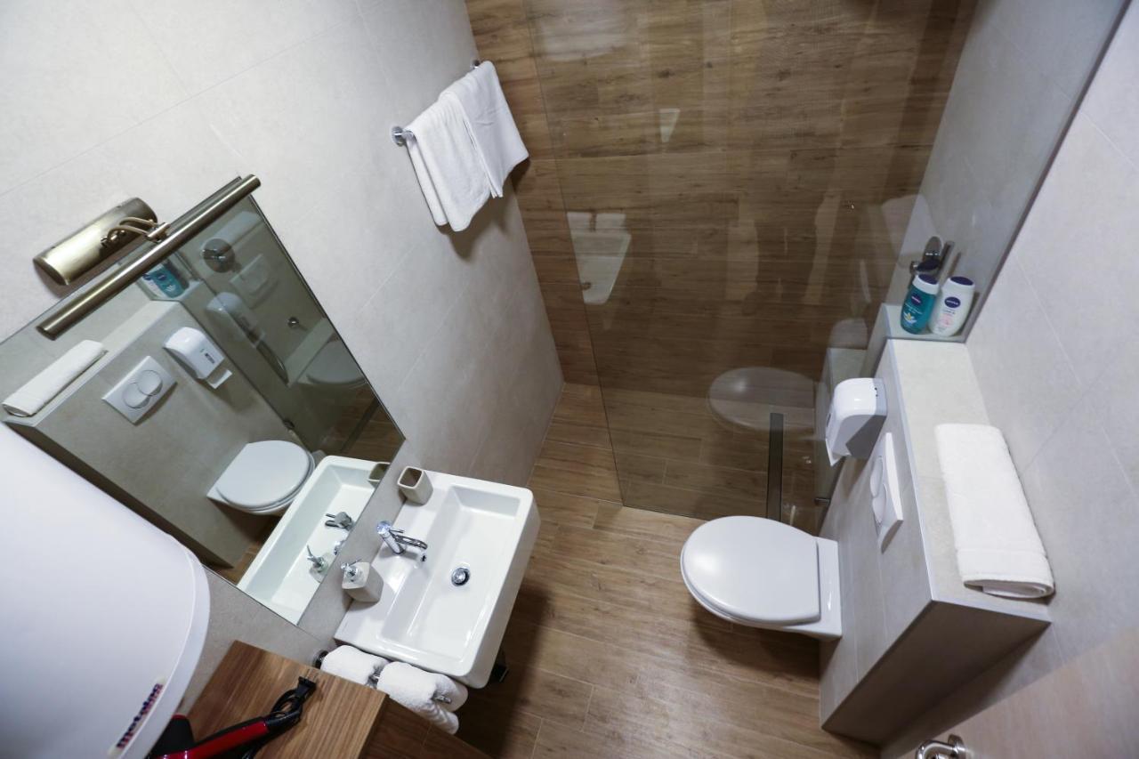 נובי סאד Apartment Promenada 30 מראה חיצוני תמונה